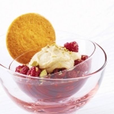 Milk-Shake de Framboises chaudes, pistaches et Chantilly 1905 St-Michel