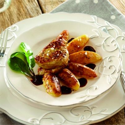 Foie gras de canard poêlé, pommes de terre Pompadour Label Rouge fondante et acidulée