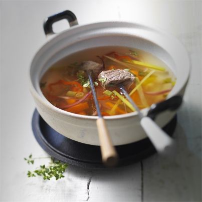 Fondue de bœuf au vin blanc