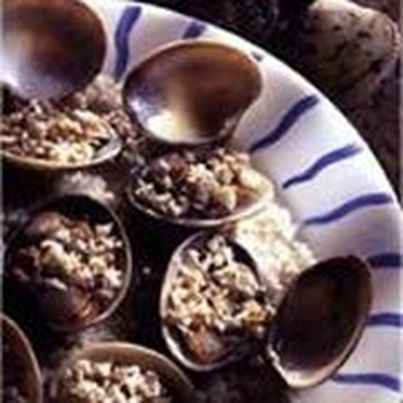 Palourdes farcies aux noisettes