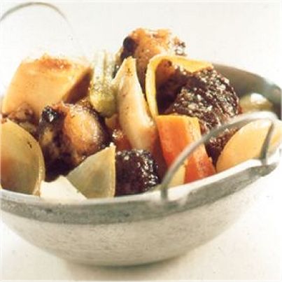 Pot au feu du tripier en queue et joue de boeuf à la moelle