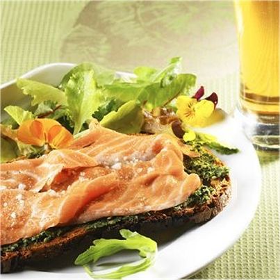 Saumon mariné, saveurs de bière de printemps
