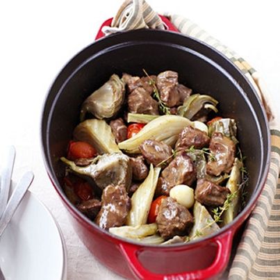 Cocotte de joues de porc, artichauts, tomate et fenouil
