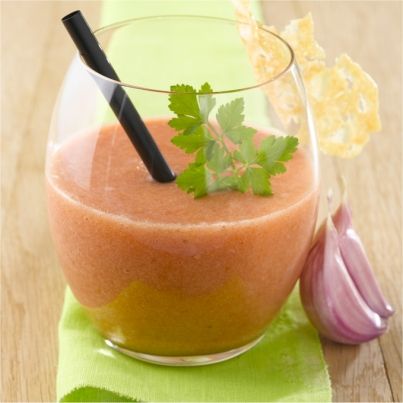 Gaspacho fraise melon tomate à l'ail