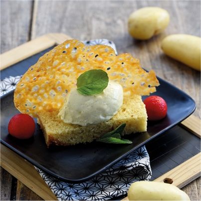 Gâteau et crème glacée de Gwennie® craquant de fruits exotiques