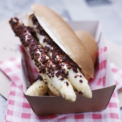 Hot Dog d'Asperges des Sables des Landes sauce béarnaise