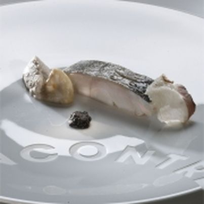 Rencontre du Lieu Noir et du Porc de Colonnata à la Mousseline de Pleurotes Jaune et Coulis de Truffe Noir