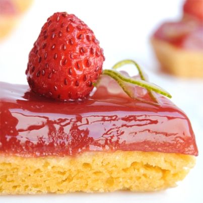Linzer Tart à la Fraise des Bois