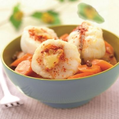 Lotte pochée au piment d'Espelette farcie de Pouligny-St-Pierre