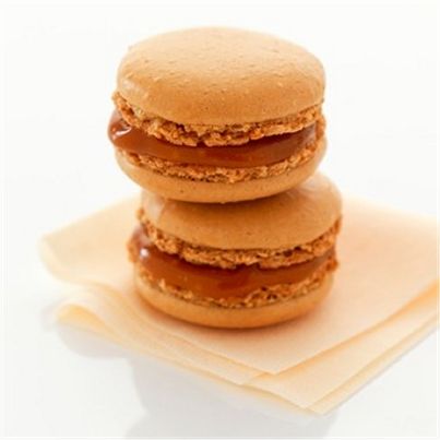 Macaron caramel au beurre aux cristaux de sel de mer