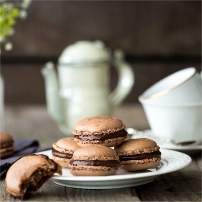 Macarons à la mousse au chocolat à l'ancienne