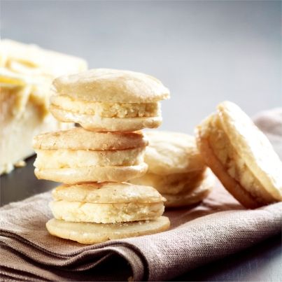 Macarons au Parmigiano Reggiano