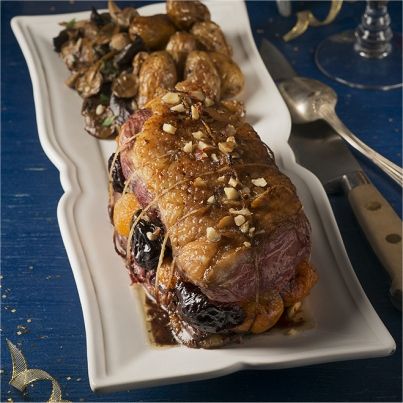 Rôti de magret de canard aux fruits secs et sa poêlée forestière