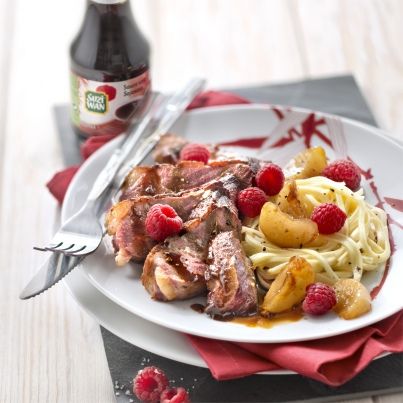 Magret de canard au miel et sauce soja aux framboises