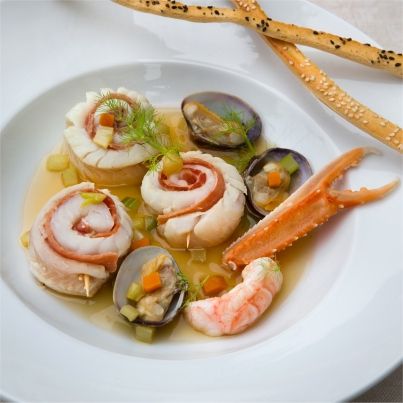 Médaillons de Merlan au Bouillon de Crustacés