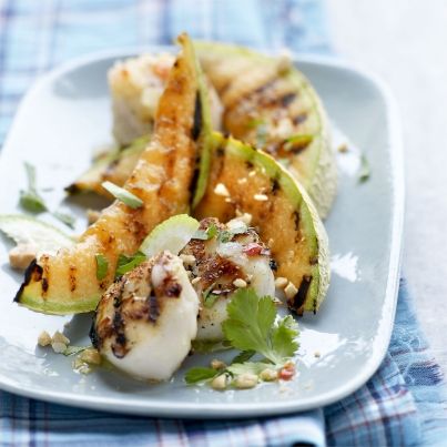 Melon de Guadeloupe IGP et Saint-Jacques grillés, sauce thaï