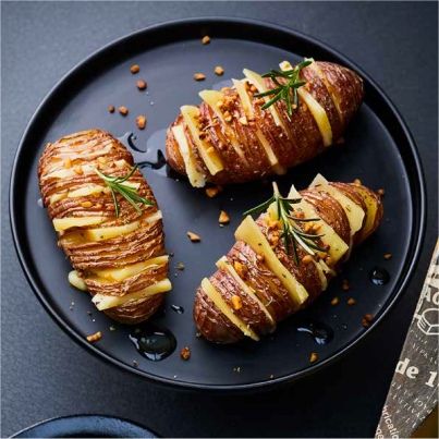 Mille-Feuilles de Pommes de Terre à l'Etivaz AOP et à l'Huile de Noisette