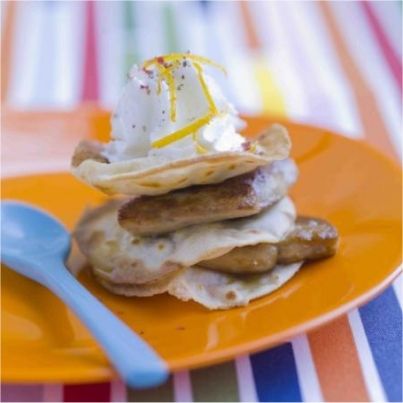 Millefeuille de crêpes sucrées-salées foie gras et milkshake à l'orange