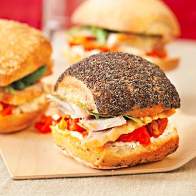 Minis sandwichs de cuisses de dinde rôtie