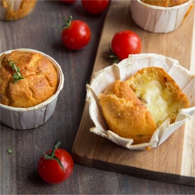 Muffins aux tomates séchées et raclette