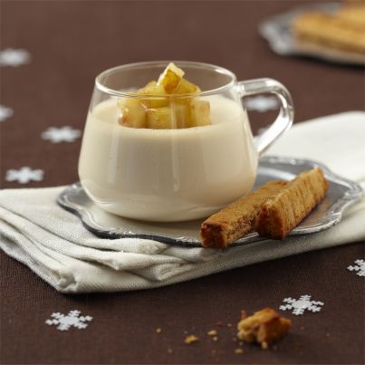 Panna cotta au foie gras, pommes caramélisées et mouillettes de pain d'épice