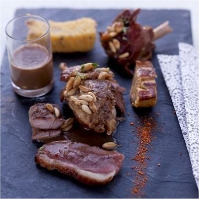 Parillada de canard fermier des Landes grillé au feu de bois