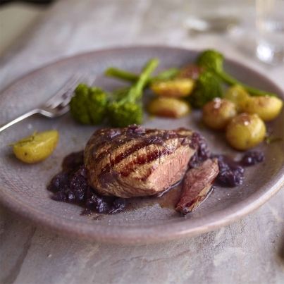 Pavés d'agneau aux échalotes