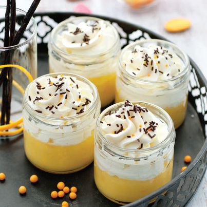 Petits pots de crème orange curd et chantilly à la vanille