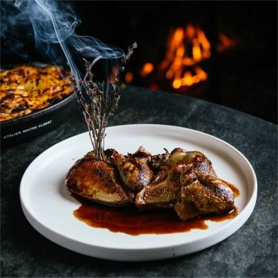 Pigeon Rôti à la Broche, Gratin Dauphinois