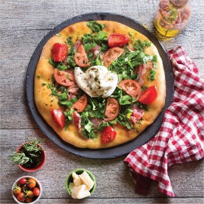 Pizza Bianca, pâte croustillante au romarin