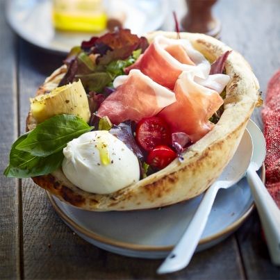 Pizza Bowl de Salade Italienne au Jambon de Parme