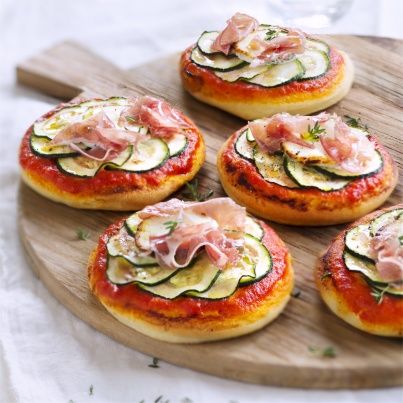 Pizza chèvre, courgette et coppa