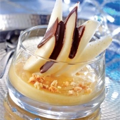Délice de poires, crème d'amande et chocolat