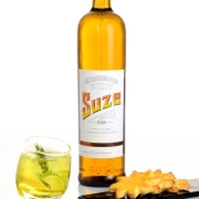 Sablé Soleil et cocktail Yellow Suze Tonic
