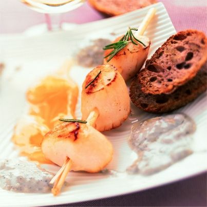 Saint-Jacques poêlées au romarin et vinaigrette au Sainte-Maure de Touraine