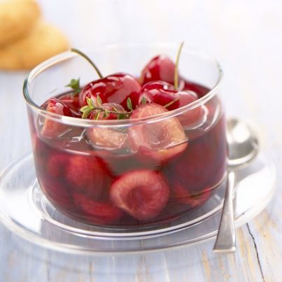 Salade de cerises au thym citron