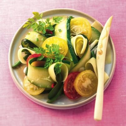 Salade de haricots, piment, courgettes et Beaufort