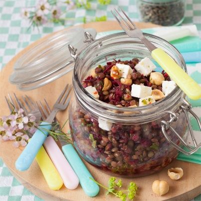 Salade de lentilles vertes du Puy, dés de féta et vinaigrette au miel