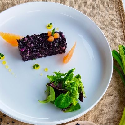 Salade de Riz Noir Interdit, Agrumes et Thon