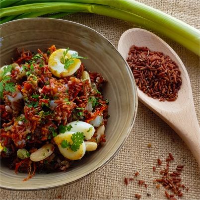 Salade de Riz Rouge des Empereurs et Calamars
