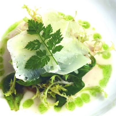 Salade de Thon Mariné, Copeaux de Manchego, Jus de Persil