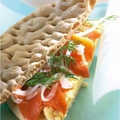 Sandwich de Saumon de Norvège fumé sur Mimosa