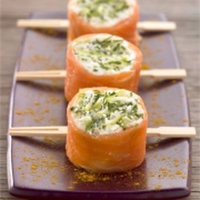 Sushi de saumon fumé à la bûche de chèvre et pomme Granny Smith
