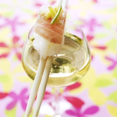 Sushis de thon mariné au citron vert et gingembre