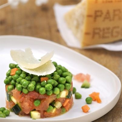 Tartare de légumes d'été au Parmigiano Reggiano