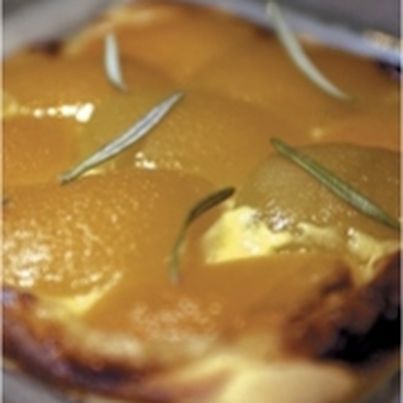 Tarte à l'abricot et au romarin