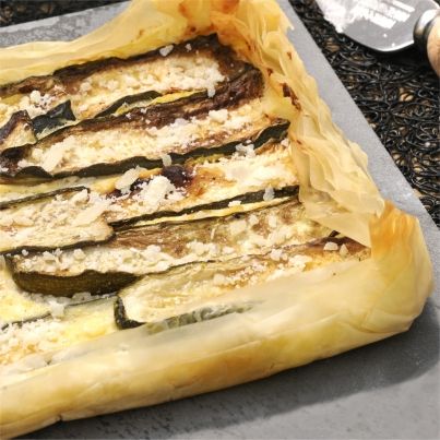 Tarte aux courgettes, à la menthe et au Parmigiano Reggiano