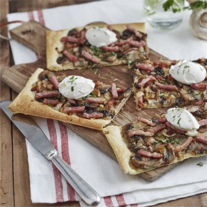 Tarte fine aux allumettes, chèvre, champignons au cumin