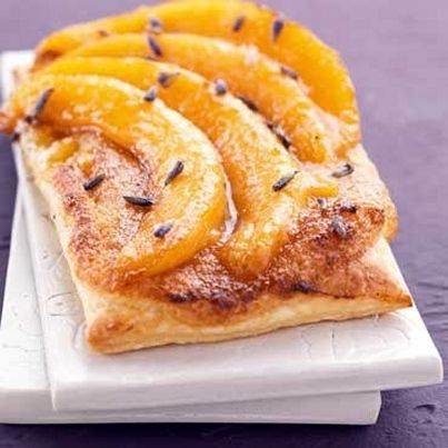 Tarte fine feuilletée au Melon du Quercy et au miel de lavande