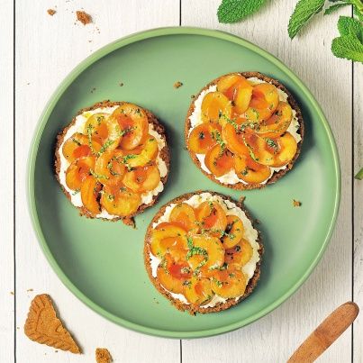 Recette Tartelettes de Mirabelles de Lorraine sans four au Beurre de Menthe, Brousse et Spéculoos